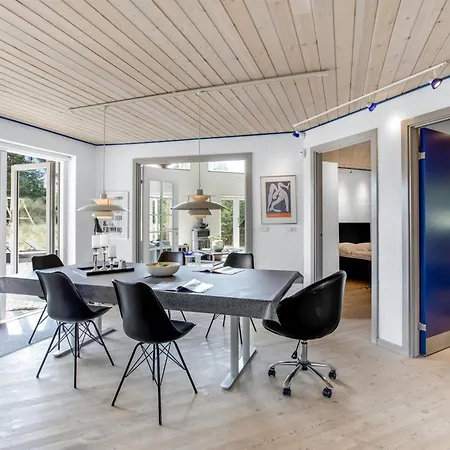 Sjamme - 1-2km From The Sea By Interhome Blåvand