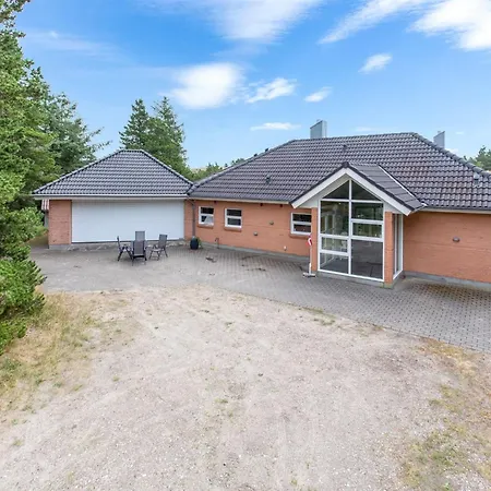 Dom wakacyjny Sjamme - 1-2km From The Sea By Interhome Blåvand